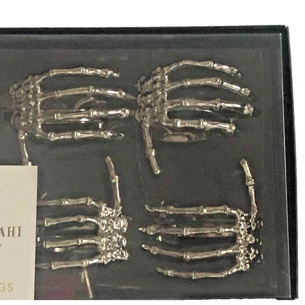Halloween Set of 6 Skeleton Hand Hands Silver Napkin Rings Metal Isaac Mizrahi